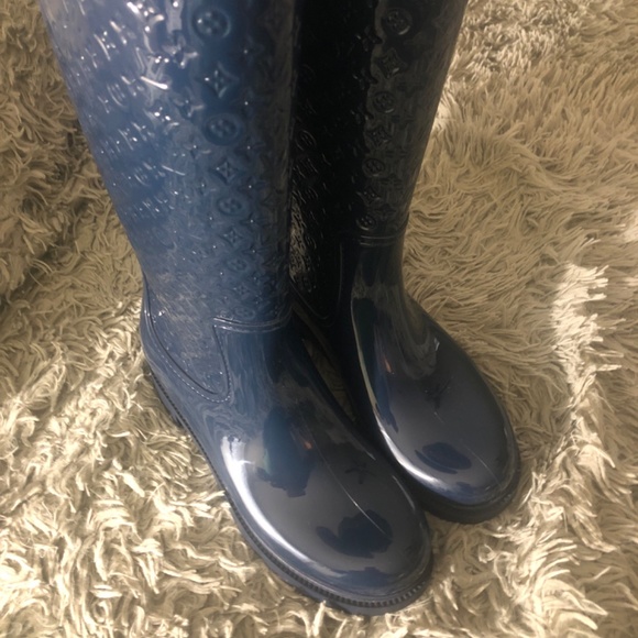 LV Rain Boots - Picture 5 of 5